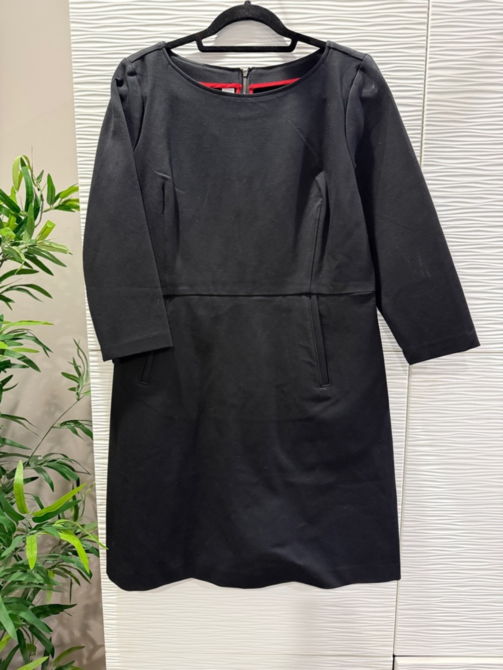 Spanx Classic Black Women's Shift Dress - Timeless